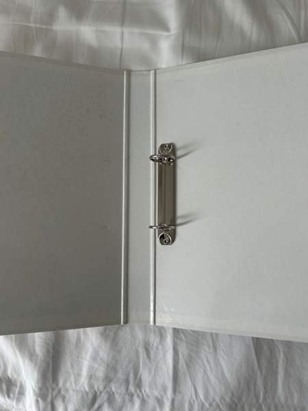 Valkoinen kansio / mappi Эспоо - изображение 3