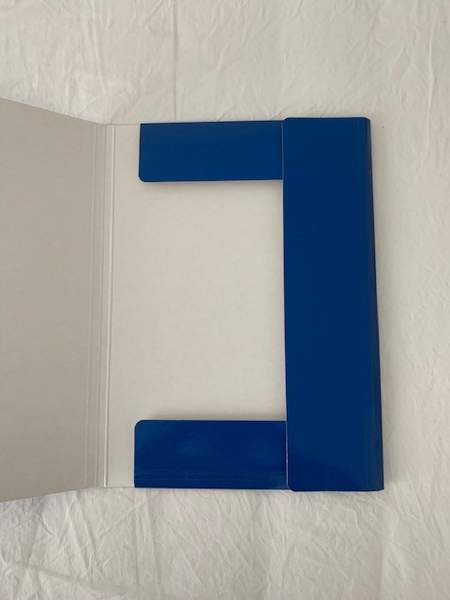 Sininen tukeva kansio / kulmalukkokansio, kuin uusi Espoo – foto 3