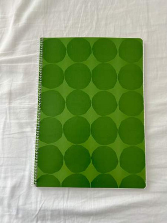 Marimekko vihreä pienet kivet vihko / kierrevihko A4/80, kuin uusi Эспоо - изображение 1