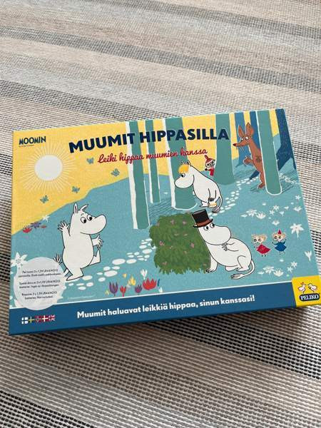 Muumit hippasilla lautapeli Kontiolahti - valokuva 1