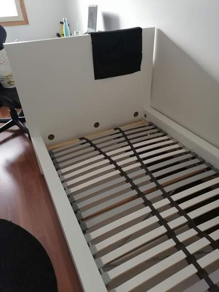 IKEA Malm sängynrunko Rovaniemi - valokuva 2