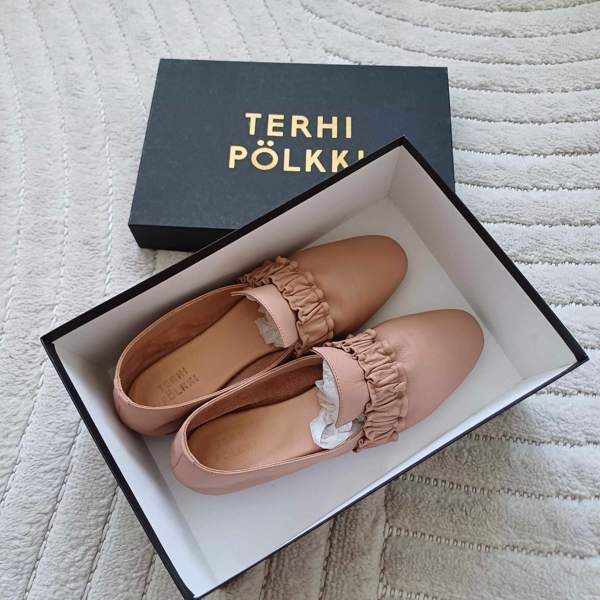 Terhi Pölkki nahkaiset victoria- loaferit Turku - photo 3