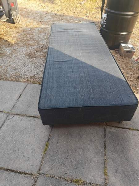 Runkopatja sänky Сало - изображение 1