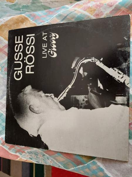 GUSSE RÖSSI live at GROOVY lp Pieksämäki - valokuva 1