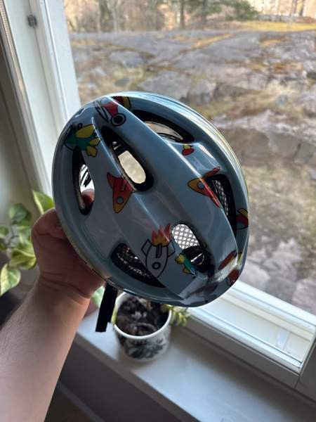 Lasten pyöräilykypärä (ensi kypärä) 1-3v Helsinki - photo 1