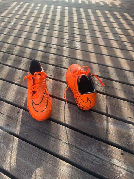 Nike Hypervenom nappikset Lahti - valokuva 4