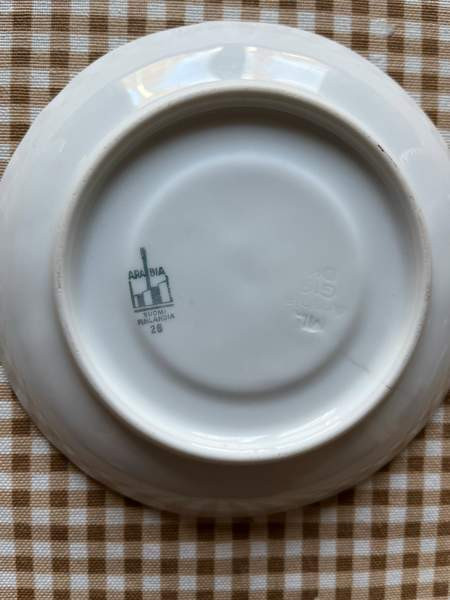 Arabia pieni muki ja aluslautanen Helsinki – foto 6