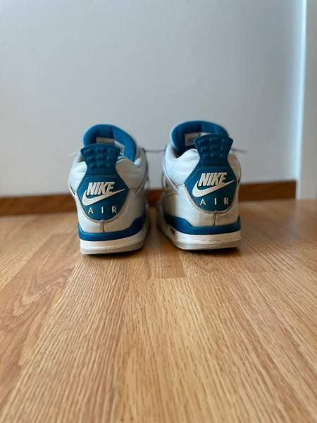 Jordan 4 Military Blue (Aidot) Helsinki - valokuva 3