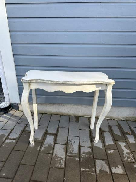 Myydään pöytä/sivupöytä/eteisenpöytä Pirkkala - valokuva 1