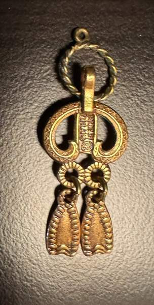 Kalevala Koru Viipurinrinkilä riipus. Pronssia. Ei ketjua. Oulu - photo 2