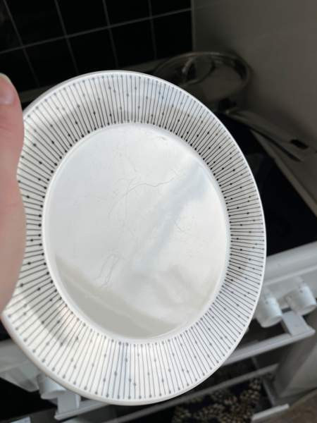 Mainio sarastus mukit ja lautaset Helsinki - valokuva 6