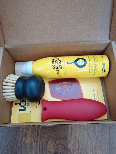 Uusi valurautapannun hoitosetti Pirkkala - изображение 2