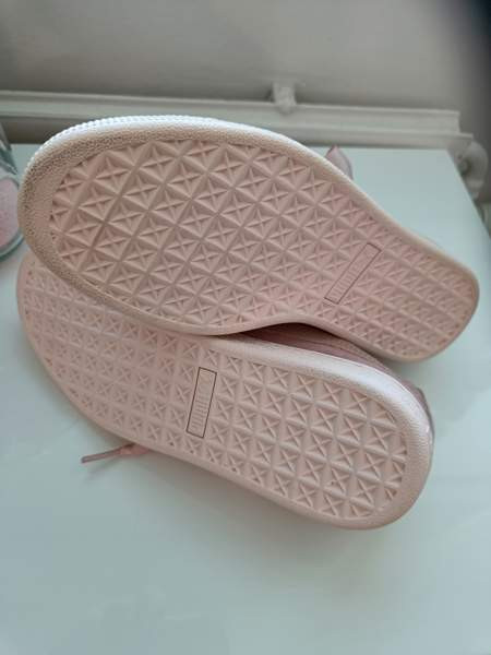 Uudet, supersöpöt Puma tennarit, 37 Helsinki - valokuva 4