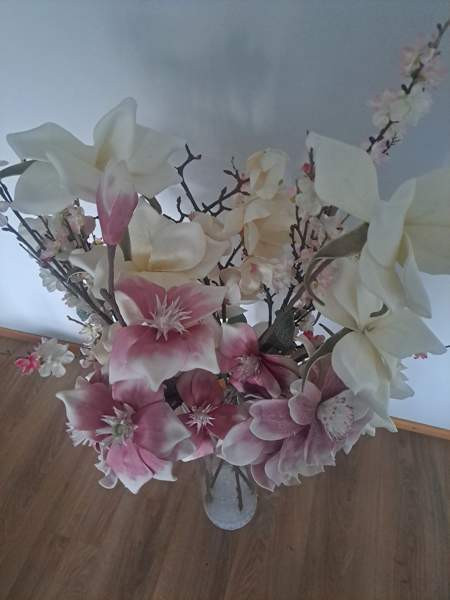 Myydään koristekukat korkeassa lasivaasissa Helsinki - photo 2