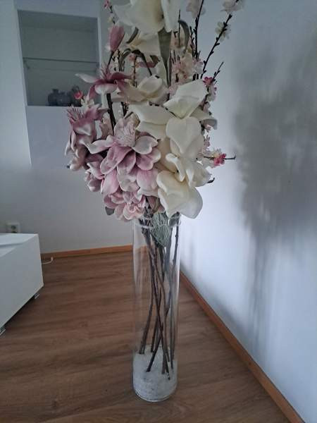 Myydään koristekukat korkeassa lasivaasissa Helsinki - photo 3