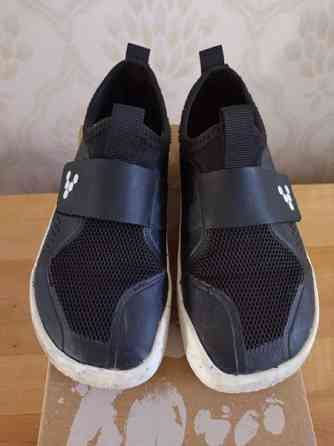 Vivobarefoot Primus Sport 30 Hollola