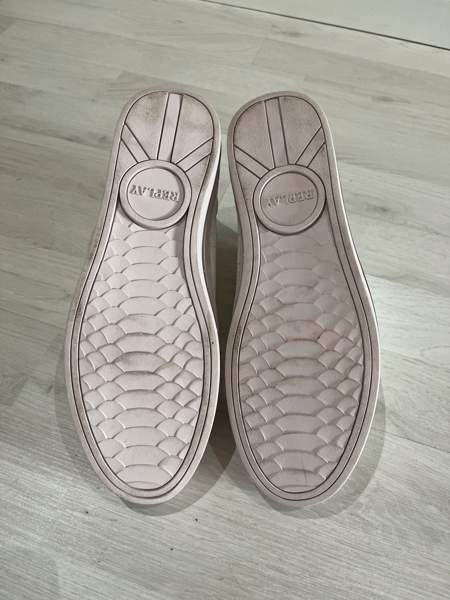 Tyttöjen tennarit Helsinki – foto 3