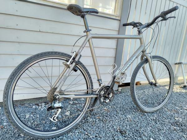 20 tuumaisella rungolla retro canondale m500. Seinäjoki - valokuva 2