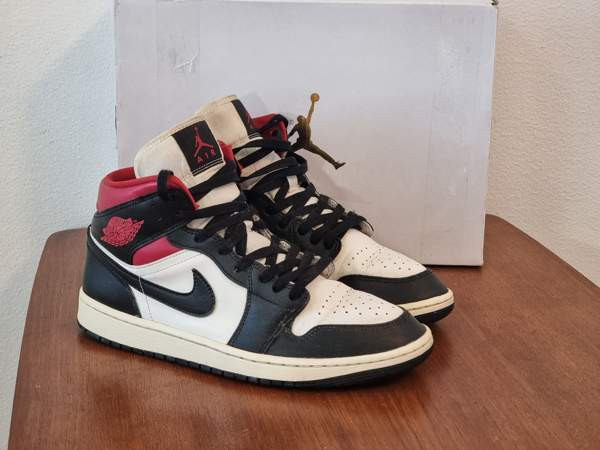 Air Jordan 1 Mid Gym Red Panda Eur 43 - 28cm Helsinki – foto 1