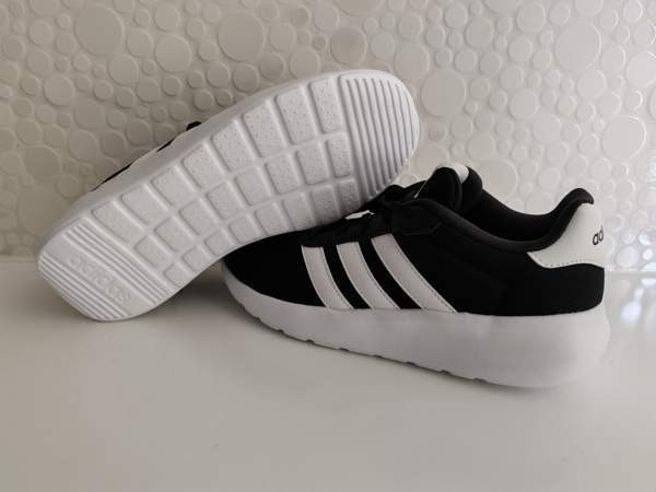 Adidas lenkkarit, 39 1/3 Luumäki - photo 2