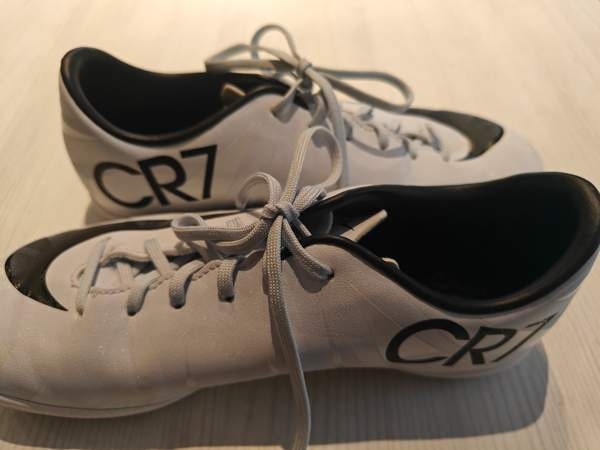 Hyväkuntoiset Nike MercurialX  CR7 jalkapallokengät Äänekoski - valokuva 2