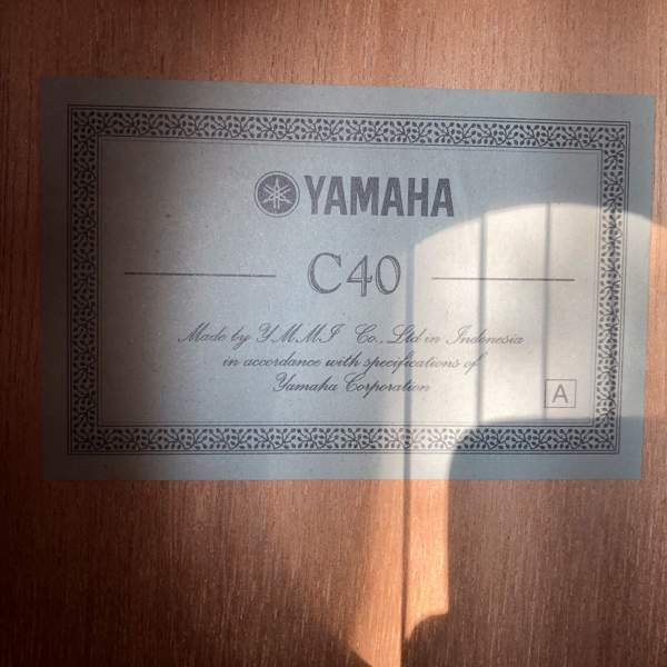 Yamaha C40 akustinen kitara Espoo - valokuva 3