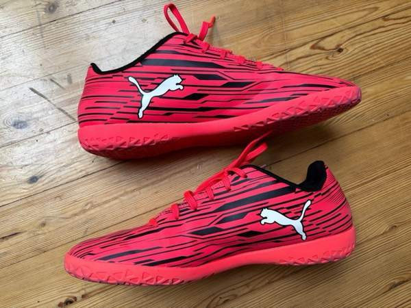 Puma sisäpelikengät. Koko 43 Эспоо - изображение 2