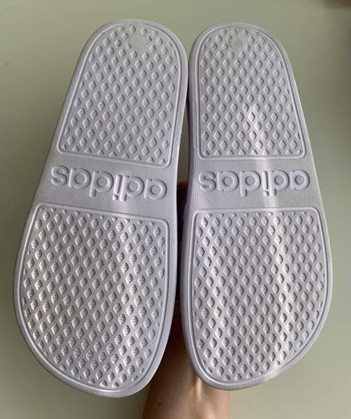 Adidas sandaalit Helsinki - valokuva 3