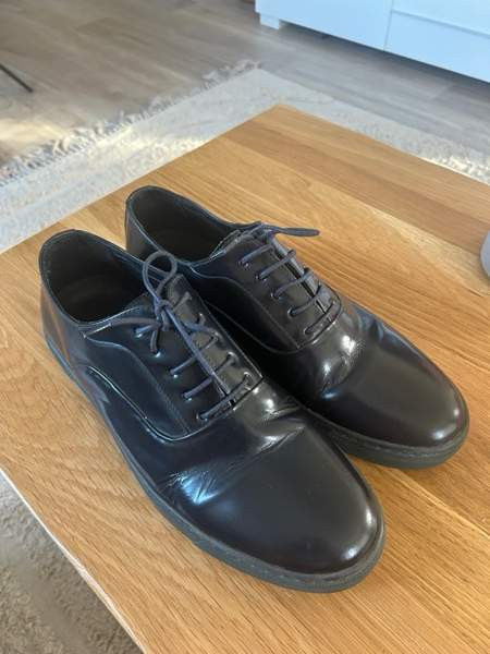 Miesten siistit tennarit, 44, tummansininen Tampere - valokuva 1