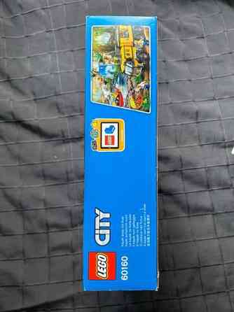 Lego City Jungle Mobile Lab 60160 ”Uusi ja avaamaton” Espoo