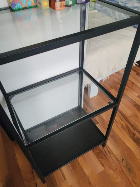 Vittsjö hyllykkö Helsinki - valokuva 2