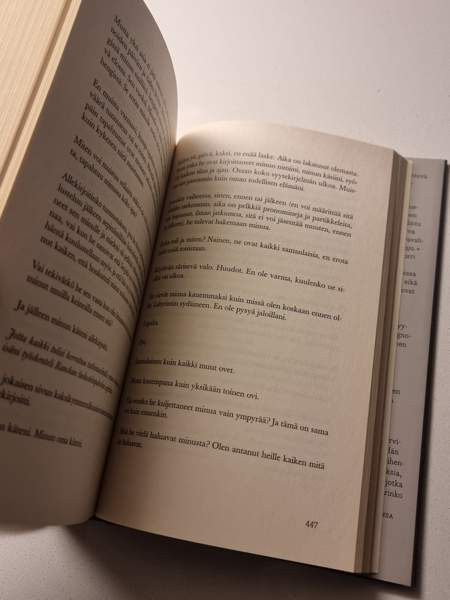 Riikka Pelo: Jokapäiväinen elämämme Helsinki - valokuva 5