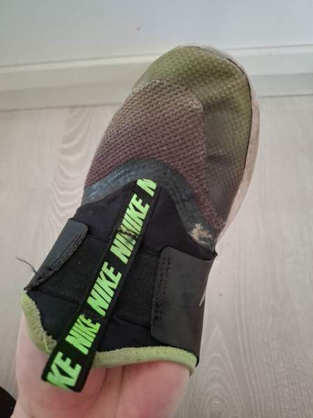 Nike lenkkarit, 32 Lieto - изображение 3