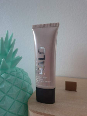 Käytetty: Smashbox Halo Healthy Glow All-In-One Tinted Moisturizer (Fair) Vantaa - valokuva 3