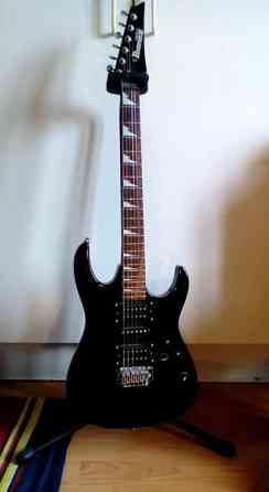 Ibanez sharktooth wizardneck superstrat musta täysskaala Kotka