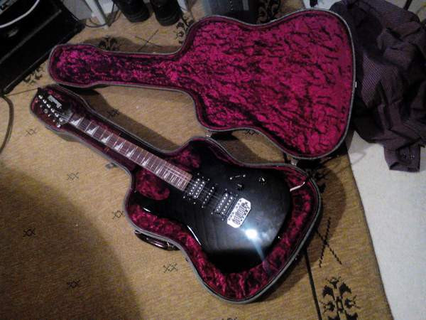 Ibanez sharktooth wizardneck superstrat musta täysskaala Kotka - valokuva 2