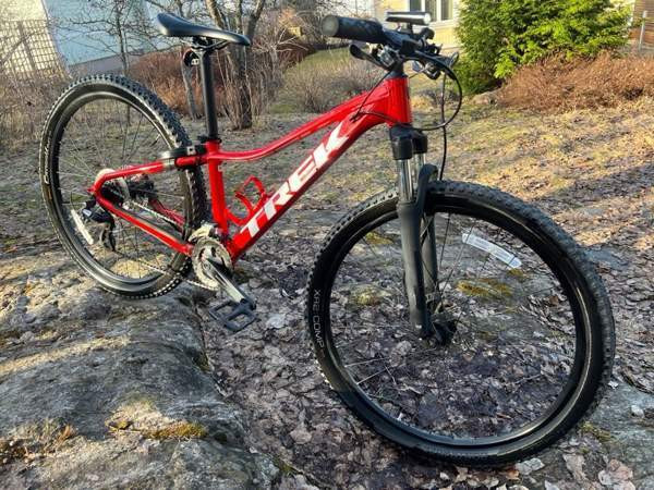 Trek Marlin 5 27.5 XS Yloejaervi - photo 4