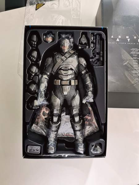 Hot Toys MMS349 BvS Armored Batman figuuri Tampere - valokuva 2