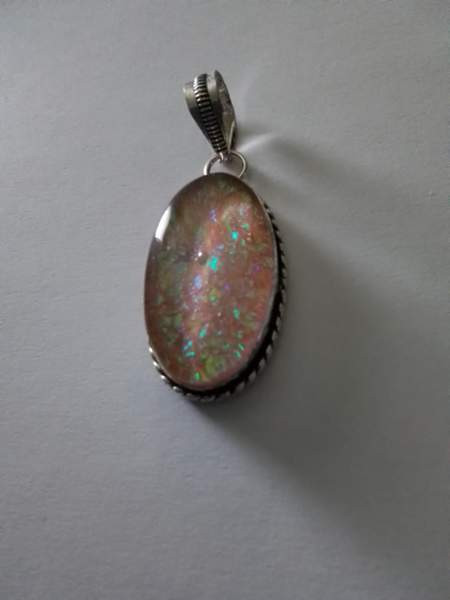 Uniikki hohtava riipus Eura - valokuva 1