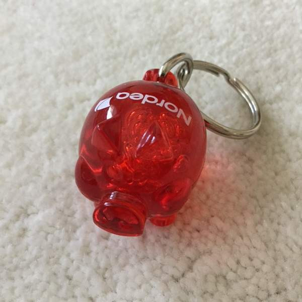 Nordea punainen possu avaimenperä Keuruu - photo 2