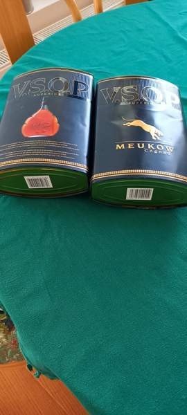 2 kpl VSOP Meukow cognac peltipurkkeja Helsinki - photo 1