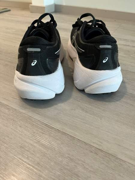 Asics Gel-Kayano 30 Helsinki - valokuva 3