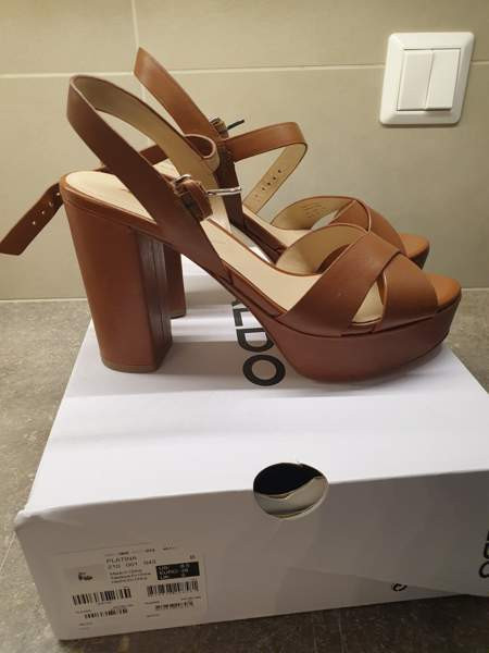 Aldo korkosandaalit koko 39 Kivijärvi - valokuva 1