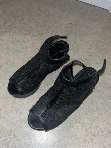 Mustat pitsi korkokengät Тампере - изображение 3