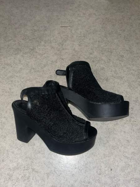 Mustat pitsi korkokengät Тампере - изображение 2