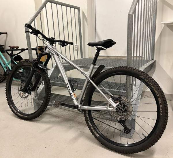 Canyon Stoic 4 L-koko Helsinki - valokuva 7