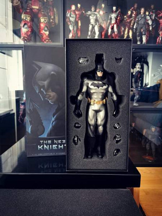SSR Studios SSC-010 N52 Dark Knight Batman-figuuri (UUSI) Tampere – foto 2