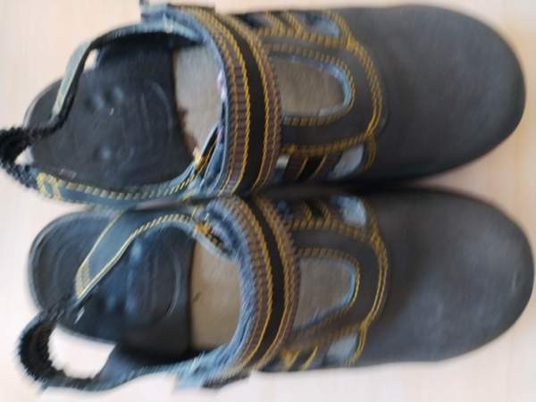 Sievin turvajalkineet Vantaa - valokuva 1