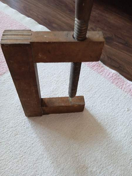 Puinen puristin Nokia – foto 1