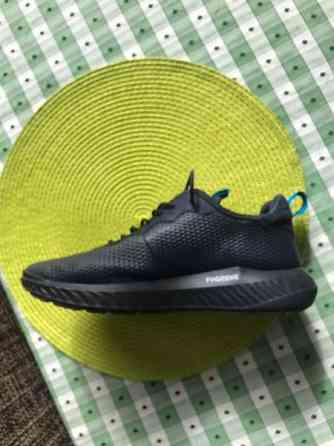 ECCO unisex nahkainen Gore-Tex-tennari Vantaa